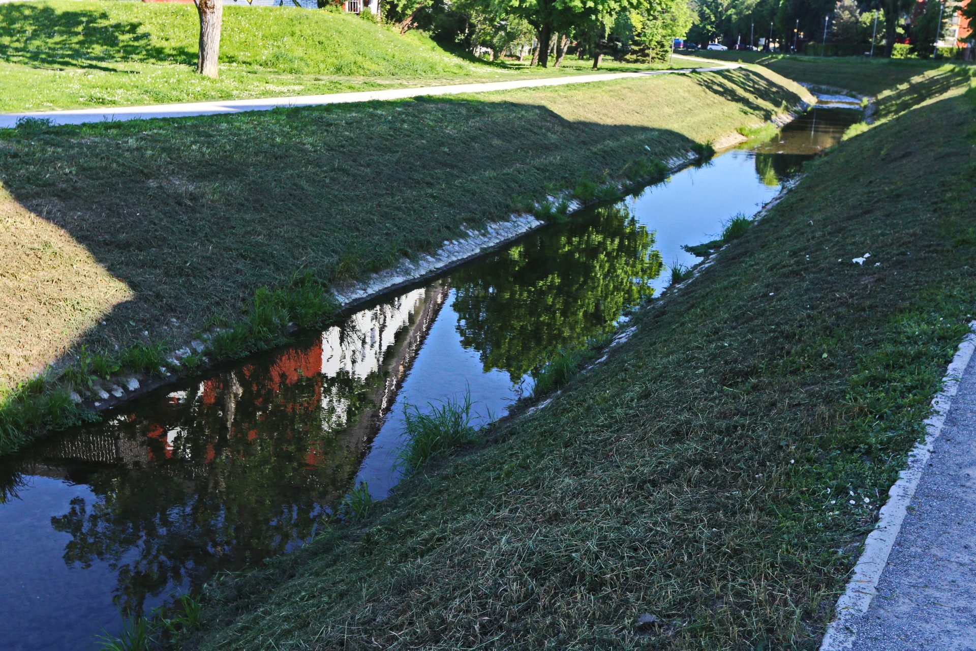 Otvorenje fotografske izložbe “Potok” Branka Janija Kukurina Otvorenje fotografske izložbe “Potok” Branka Janija Kukurina