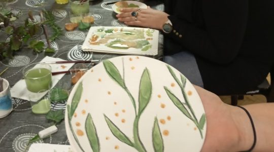 KERAMOLABOS – radionica oslikavanja keramike s Natalijom Klarica