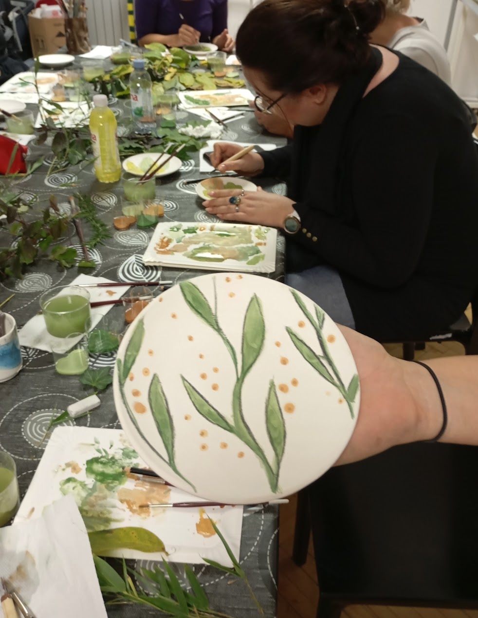 KERAMOLABOS – radionica oslikavanja keramike s Natalijom Klarica