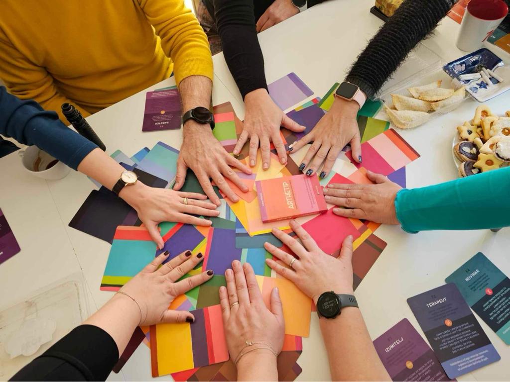 Priče koje liječe 5 – Ne možeš pogriješiti uz ARThetip (autorica i voditeljica: Ivana Nikolić) Priče koje liječe 5 – Ne možeš pogriješiti uz ARThetip (autorica i voditeljica: Ivana Nikolić)