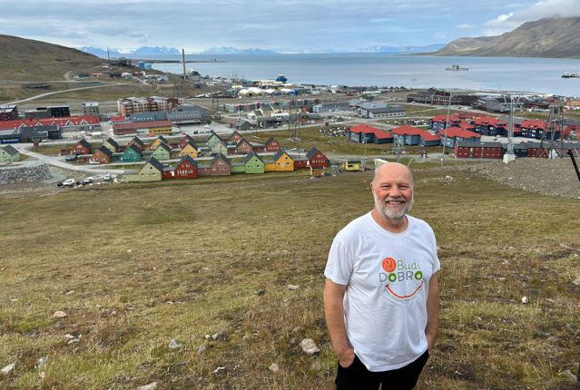 Putnička klasa IP: Edo Toplak – Od polarnog kruga Svalbarda do tropskog pojasa Vijetnama